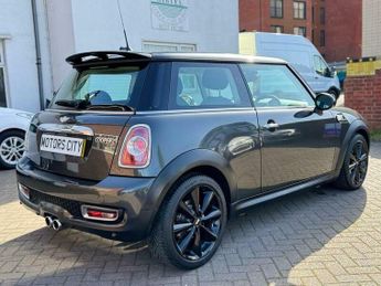MINI Hatch 1.6 Cooper S Steptronic Euro 5 3dr