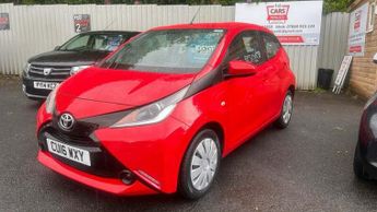 Toyota AYGO VVT-I X-PLAY