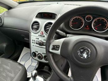 Vauxhall Corsa 1.2 16V Exclusiv Easytronic Euro 5 5dr (A/C)