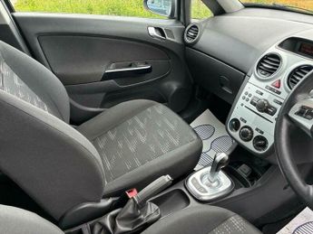 Vauxhall Corsa 1.2 16V Exclusiv Easytronic Euro 5 5dr (A/C)
