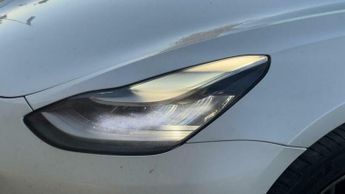 Tesla Model 3 (Dual Motor) Long Range Auto 4WDE 4dr