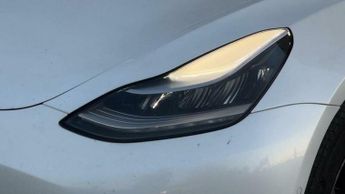 Tesla Model 3 (Dual Motor) Long Range Auto 4WDE 4dr
