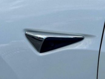 Tesla Model 3 (Dual Motor) Long Range Auto 4WDE 4dr