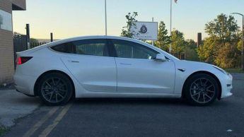 Tesla Model 3 (Dual Motor) Long Range Auto 4WDE 4dr