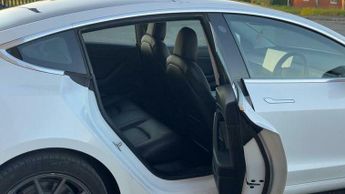 Tesla Model 3 (Dual Motor) Long Range Auto 4WDE 4dr
