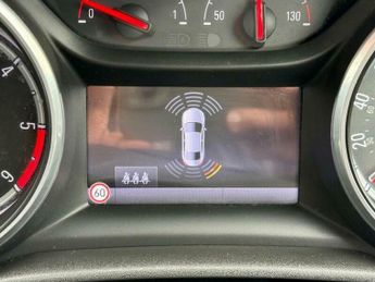 Vauxhall Astra 1.6 CDTi BlueInjection SRi Nav Euro 6 (s/s) 5dr