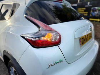 Nissan Juke 1.6 Tekna SUV 5dr Petrol XTRON Euro 6 (117 ps)