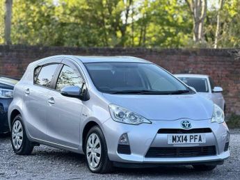Toyota Aqua 1.5 VVT-i Excel Tech Euro 6 5dr