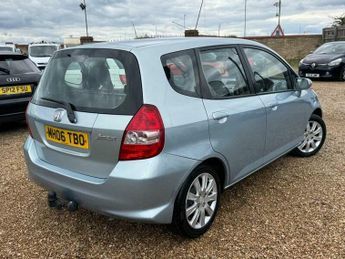 Honda Jazz 1.4 i-DSI SE CVT-7 5dr
