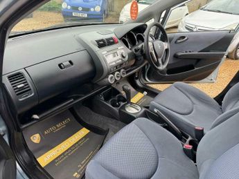 Honda Jazz 1.4 i-DSI SE CVT-7 5dr