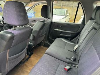 Honda CR-V 2.0 i-VTEC SE 5dr