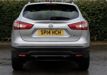 Nissan Qashqai 1.6 dCi Tekna SUV 5dr Diesel XTRON 2WD Euro 5 (s/s) (130 ps)