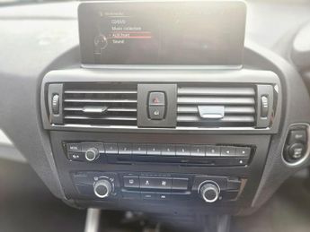 BMW 1 SERIES 116i sports