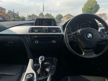 BMW 3 SERIES 2.0 318d SE Euro 5 (s/s) 4dr