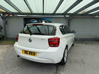 BMW 1 SERIES 1.6 116i ES Auto Euro 6 (s/s) 5dr