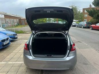 Peugeot 308 1.2 PureTech Access Euro 6 5dr