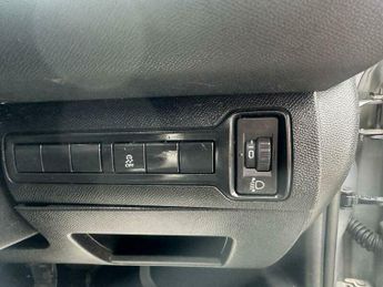 Peugeot 308 1.2 PureTech Access Euro 6 5dr