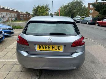 Peugeot 308 1.2 PureTech Access Euro 6 5dr