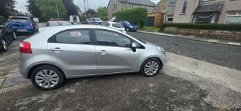 Kia Rio 2 AUTOMATIC