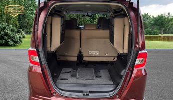 Honda Freed 1.5 PETROL HYBRID 7 SEATS CVT 5dr