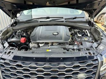 Land Rover Range Rover Velar R-DYNAMIC SE