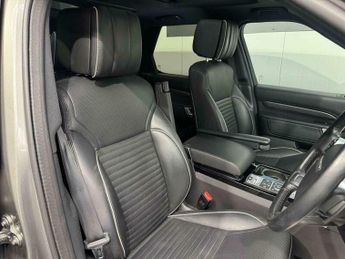 Land Rover Discovery 3.0 Discovery Luxury HSE SD6 Auto 4WD 5dr