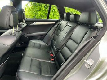 Mercedes-Benz C Class 2.1 C250 CDI BlueEfficiency AMG Sport G-Tronic+ Euro 5 (s/s) 5dr