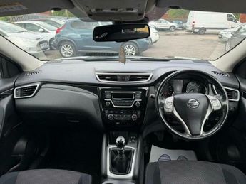 Nissan Qashqai 1.2 DIG-T Acenta 2WD Euro 5 (s/s) 5dr