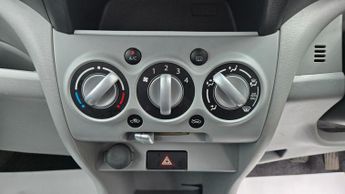Nissan Pixo N-TEC