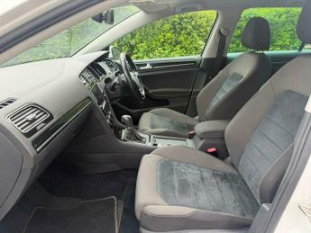 Ford Focus 1.4 TSI BlueMotion Tech SE DSG Euro 6 (s/s) 5dr