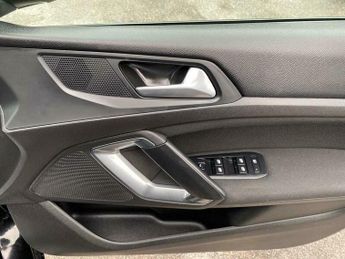 Peugeot 308 1.2 PureTech GPF Active EAT Euro 6 (s/s) 5dr