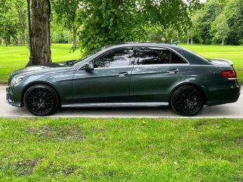 Mercedes-Benz E Class 2.1 E220 CDI AMG Sport G-Tronic+ Euro 5 (s/s) 4dr