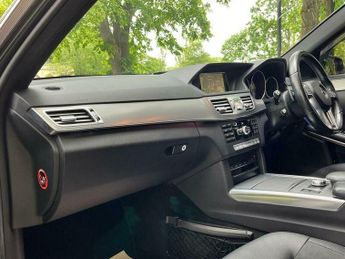 Mercedes-Benz E Class 2.1 E220 CDI AMG Sport G-Tronic+ Euro 5 (s/s) 4dr
