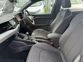 Audi A1 1.5 TFSI 35 S line Sportback S Tronic Euro 6 (s/s) 5dr