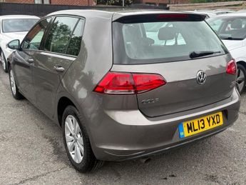 Volkswagen Golf SE TDI BLUEMOTION TECHNOLOGY DSG