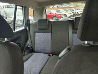 Ford Fusion 1.6 Zetec Climate 5dr