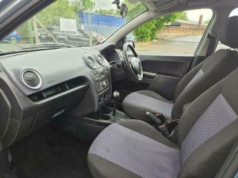 Ford Fusion 1.6 Zetec Climate 5dr