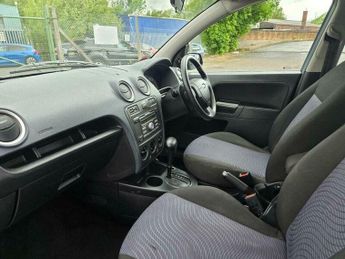 Ford Fusion 1.6 Zetec Climate 5dr