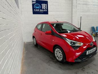 Toyota AYGO 1.0 VVT-i x-play Euro 6 5dr