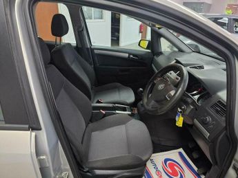 Vauxhall Zafira 1.6 Exclusiv Euro 4 5dr