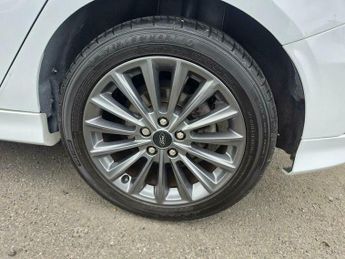Ford Focus 1.0T EcoBoost ST-Line Auto Euro 6 (s/s) 5dr