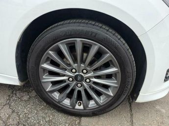 Ford Focus 1.0T EcoBoost ST-Line Auto Euro 6 (s/s) 5dr