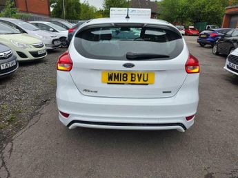 Ford Focus 1.0T EcoBoost ST-Line Auto Euro 6 (s/s) 5dr