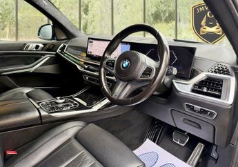 BMW X7 XDRIVE40d M SPORT