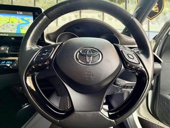 Toyota CHR EXCEL