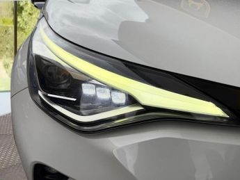 Toyota CHR EXCEL