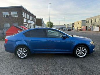 Skoda Octavia 1.6 TDI Elegance DSG Euro 5 (s/s) 5dr