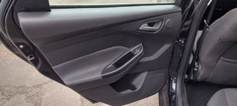 Ford Focus TITANIUM