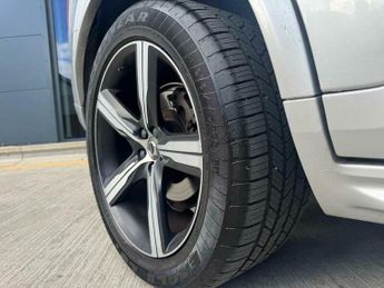 Volvo XC90 2.0 D5 PowerPulse R-Design Auto 4WD Euro 6 (s/s) 5dr