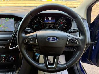 Ford Focus 1.5T EcoBoost Titanium Auto Euro 6 (s/s) 5dr